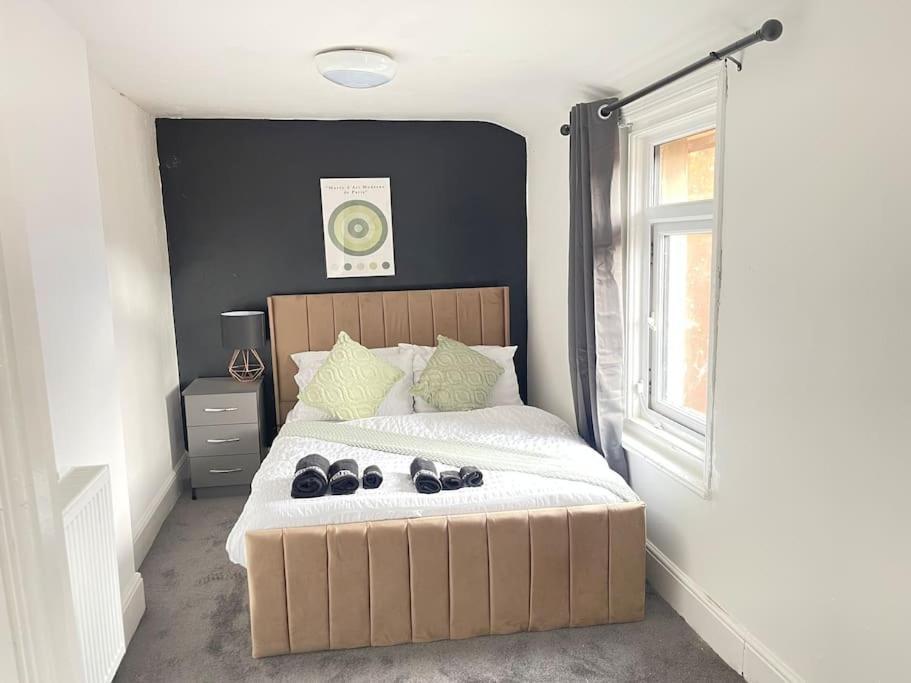 30 Percent Off Weekly Stays - 6 Bedroom House - 11 Beds Blackpool Exterior foto